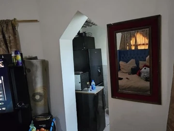 Flat & Apartment