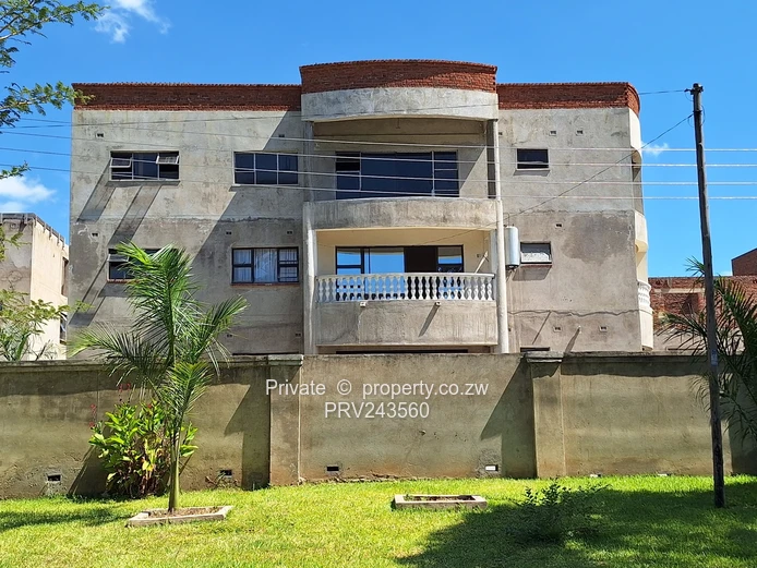 Glen Lorne 3 Bedroomed Flat