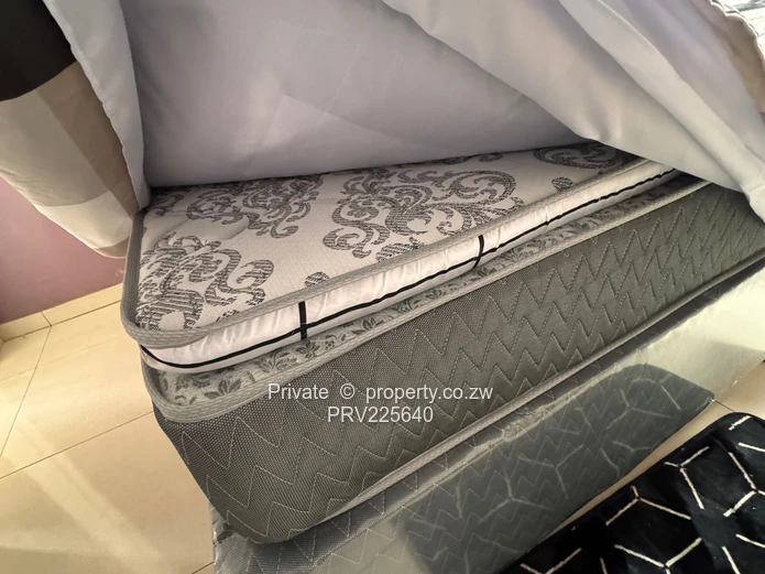 Neat fully furnished 4 bedroomed cottage to rent in Pomona (Sole Mandate)